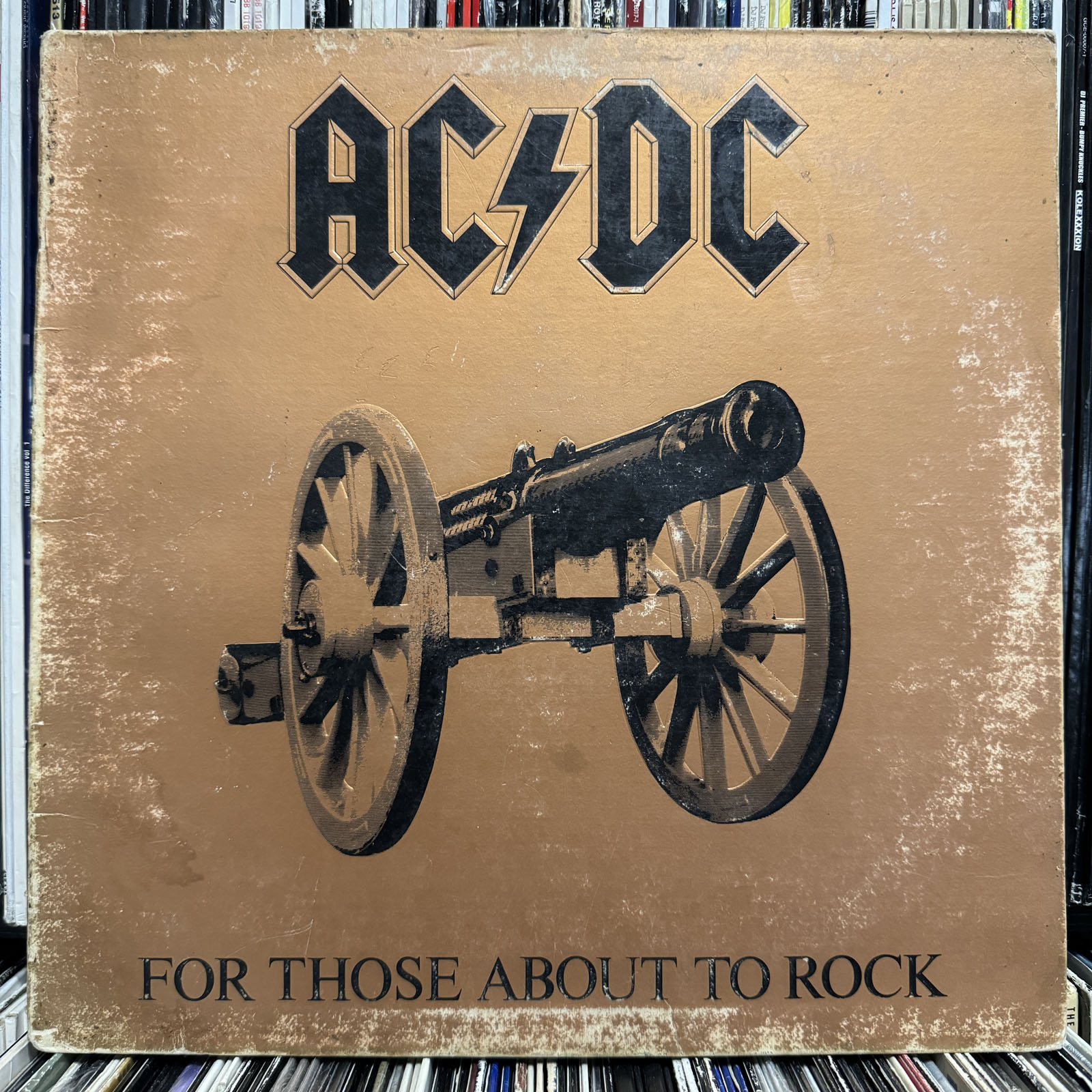 AC/DC - FOR THOSE ABOUT TO ROCK WE SALUTE YOU (VINYL LP) 1981 RARE