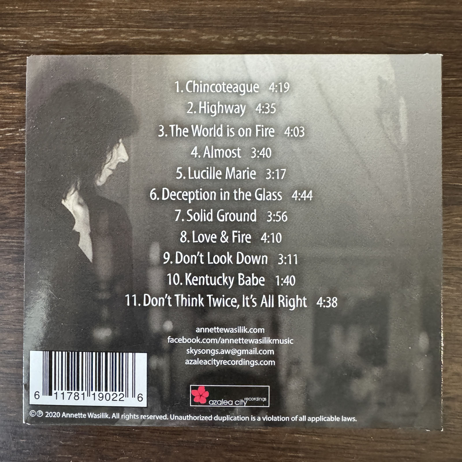 ANNETTE WASILIK - LOVE & FIRE (CD) 2020!!! RARE FOLK!!! AZALEA