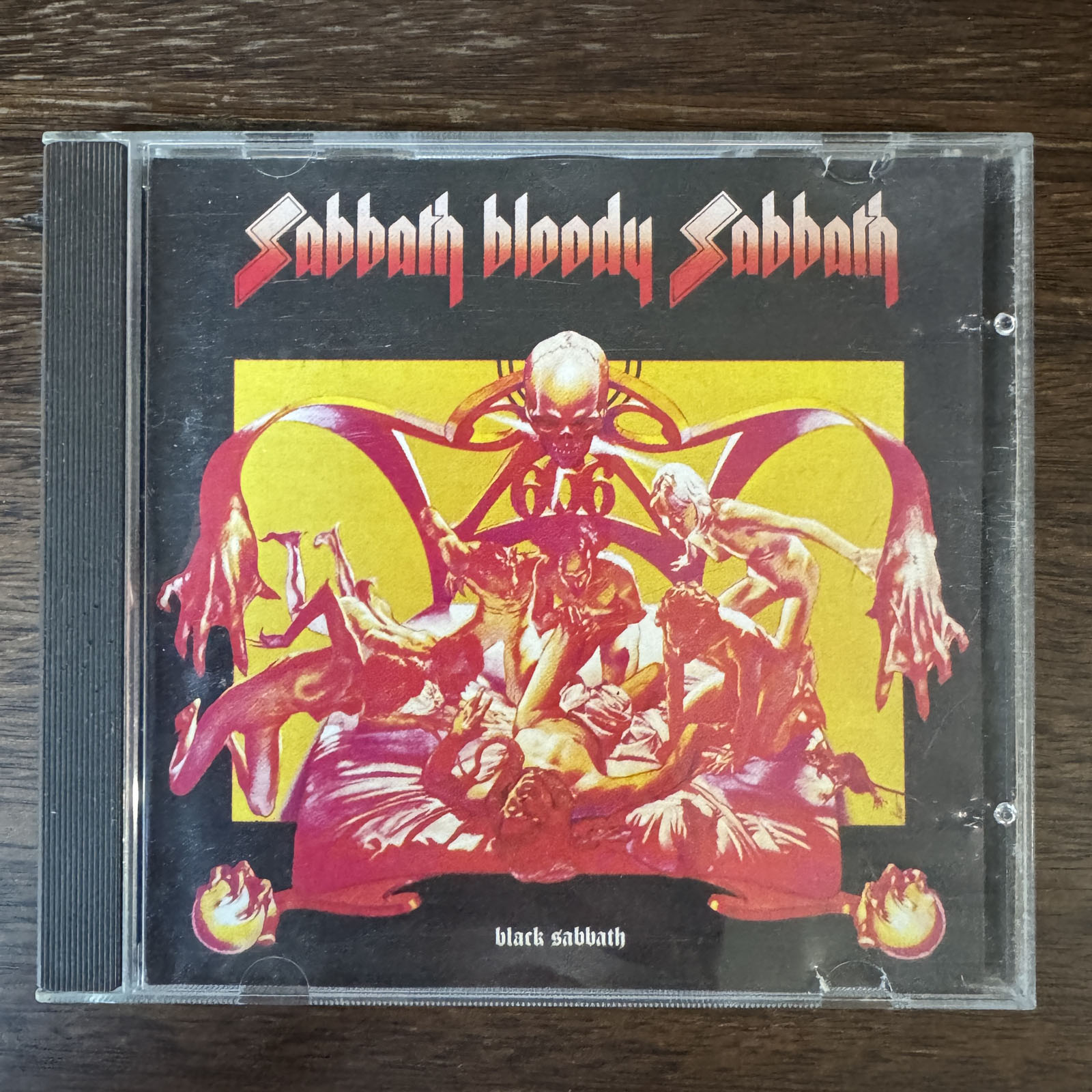 洋楽 BLACK SABBATH SABBATH BLOODY SABBATH Amazon.com: Sabbath Bloody Sabbath: CDs & Vinyl