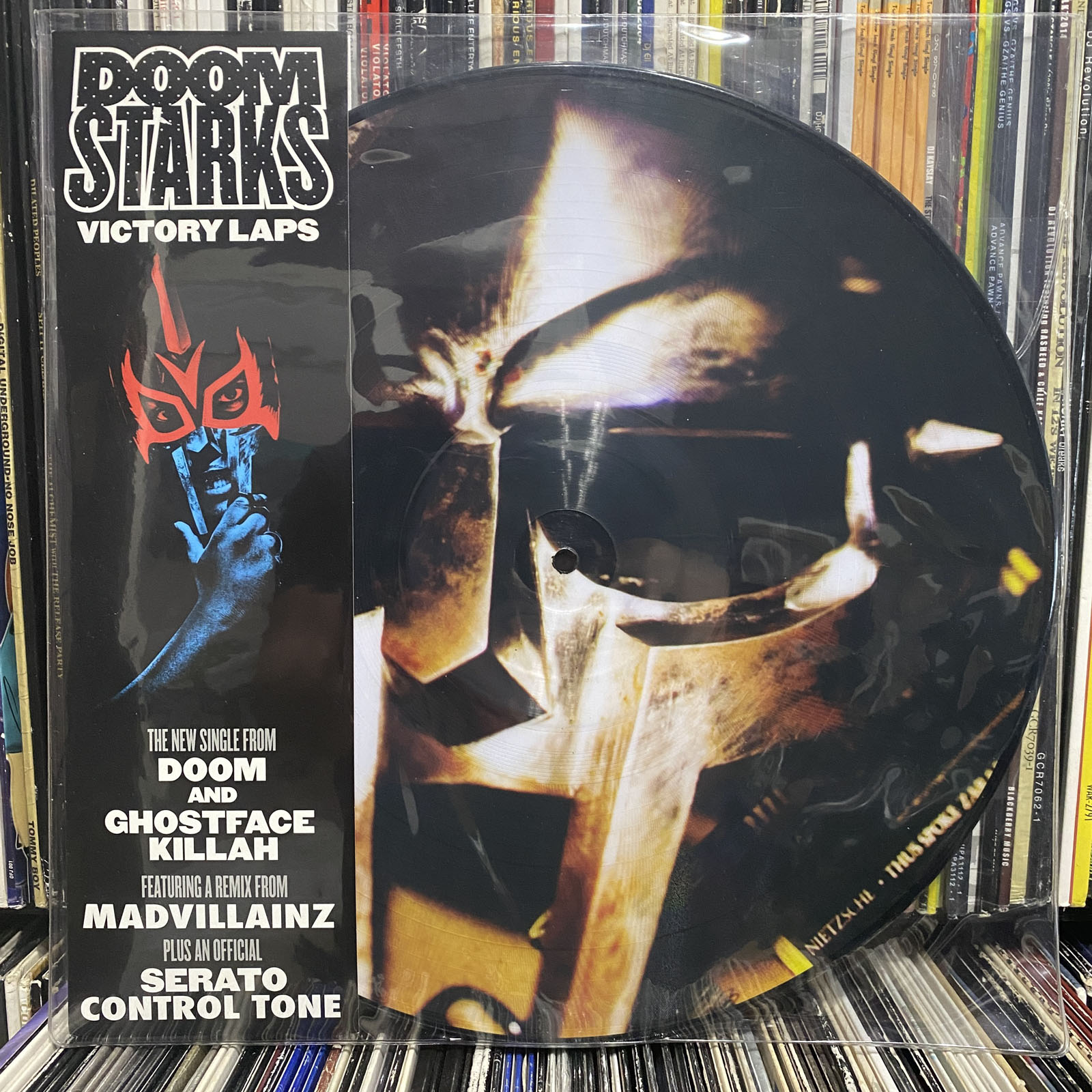 doomstarks01a.JPG doomstarks01a.JPG