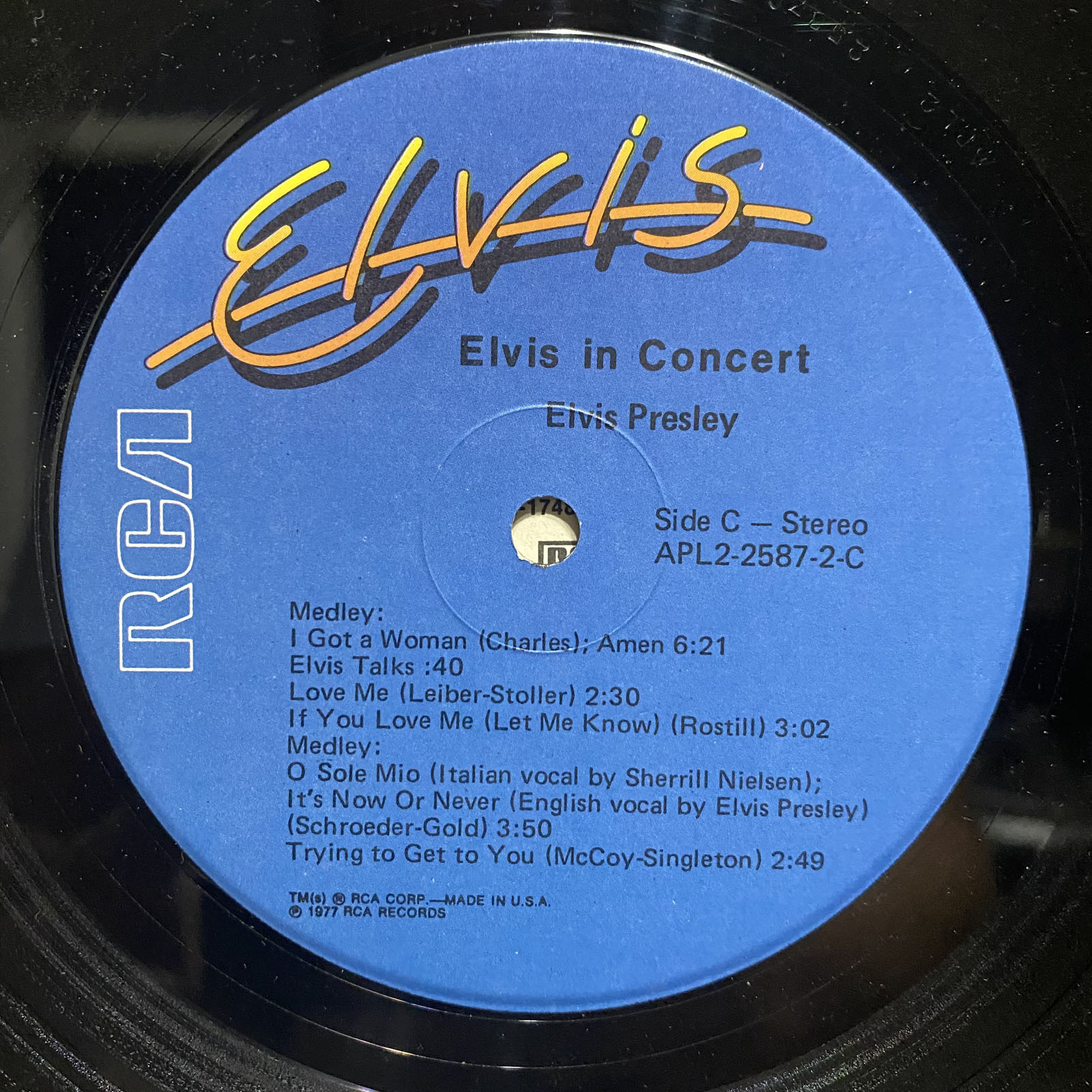 Elvis Presley Elvis In Concert UK(英)盤 LP Elvis Presley – Elvis In Concert – 2 x Vinyl (Black Labels