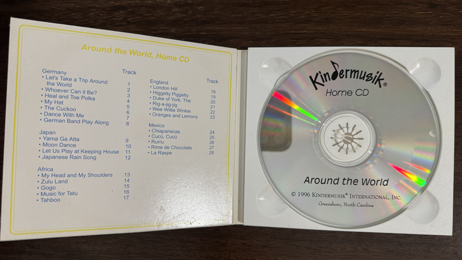 kindermusikcd01c.JPG
