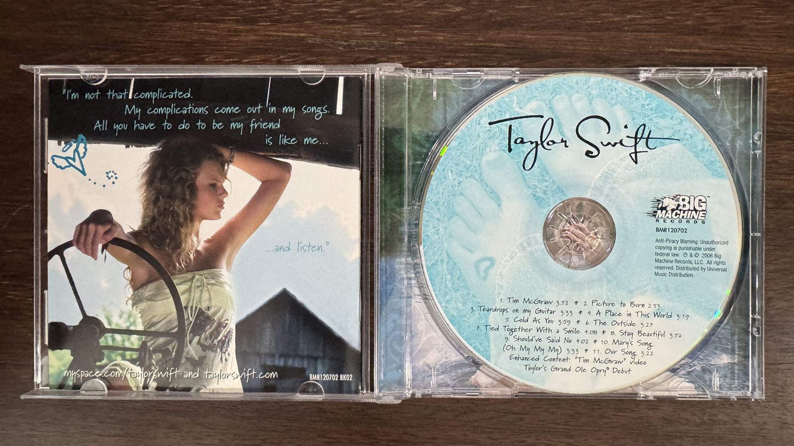 TAYLOR SWIFT - SELF-TITLED (ENHANCED CD) 2006!! RARE!! TIM